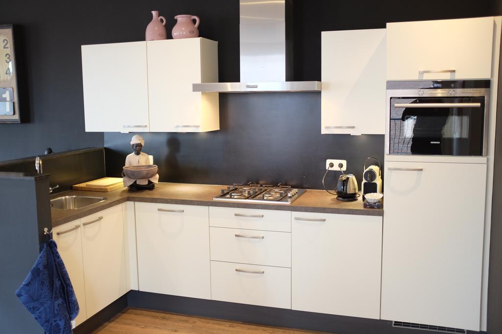 Augusta Hotel IJmuiden Bagian luar foto