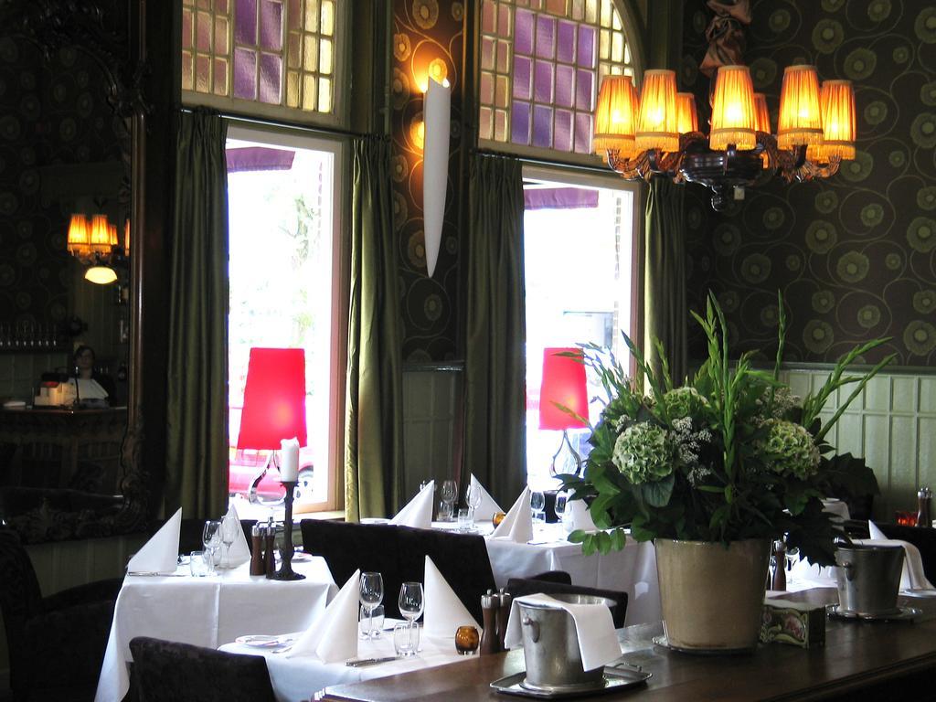 Augusta Hotel IJmuiden Bagian luar foto