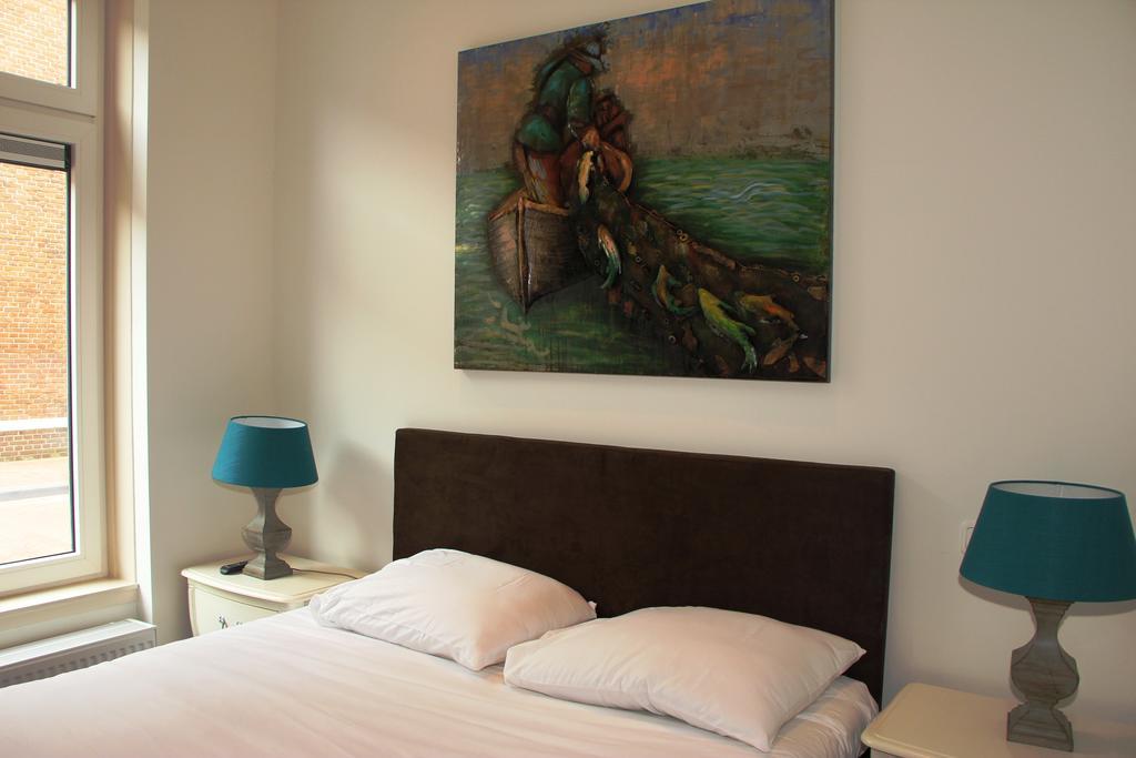 Augusta Hotel IJmuiden Bagian luar foto