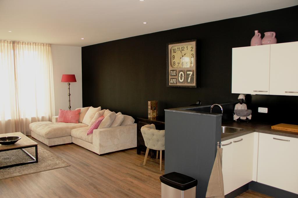 Augusta Hotel IJmuiden Bagian luar foto