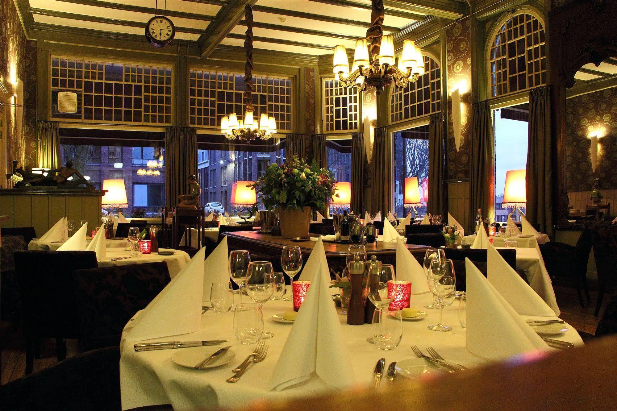 Augusta Hotel IJmuiden Bagian luar foto