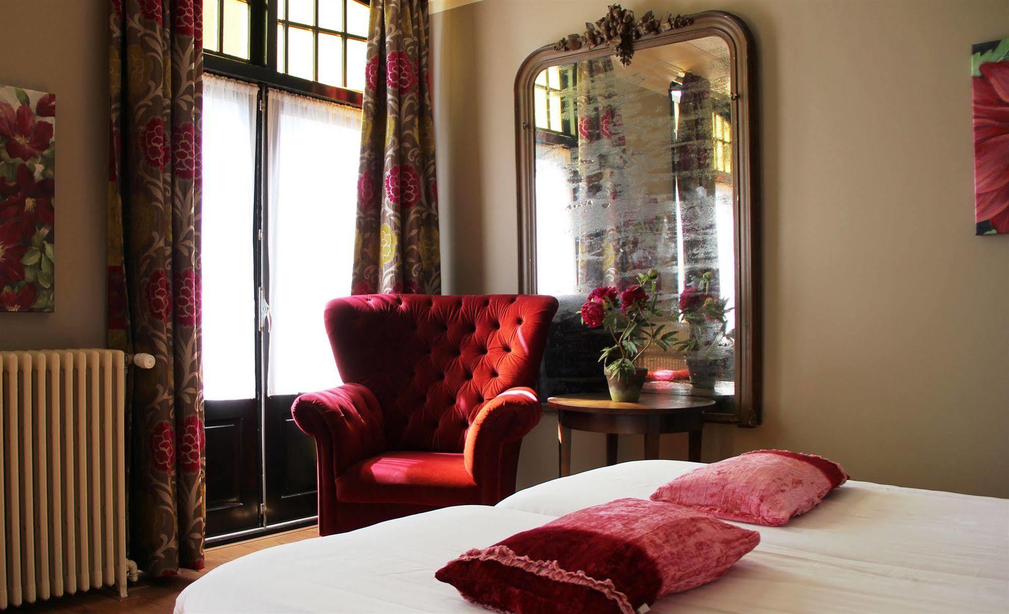 Augusta Hotel IJmuiden Bagian luar foto